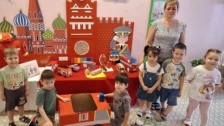 Экспозиции творческих работ обучающихся